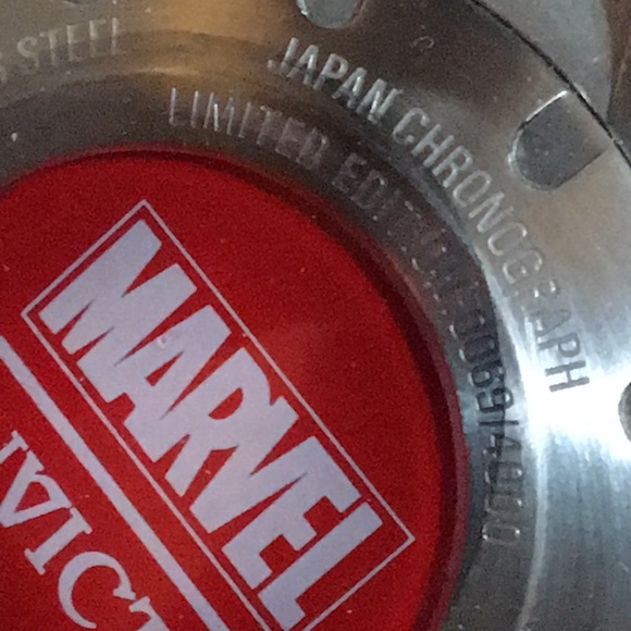 Invicta Marvel Captain America Bolt Viper.